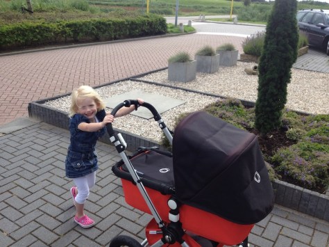 Supertrots op mijn kleine broertje