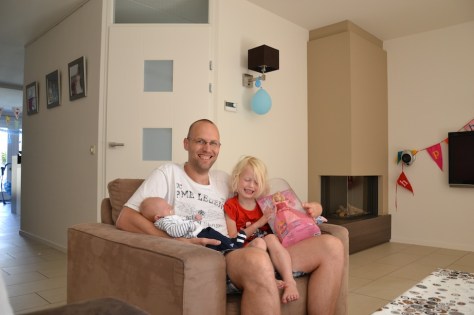 Mooie Doornroosje gehad van mijn lieve broertje Mooie Doornroosje gehad van mijn lieve broertje